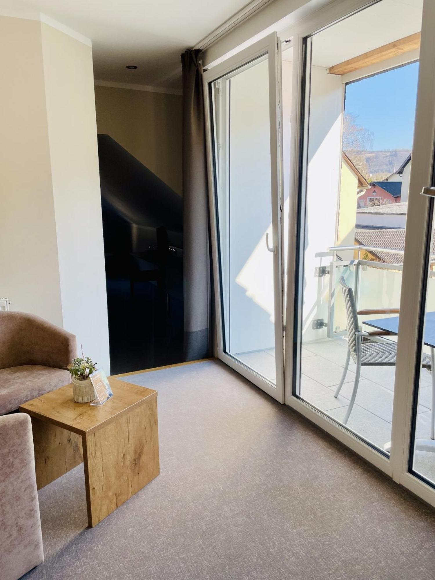 Doppelzimmer mit Balkon