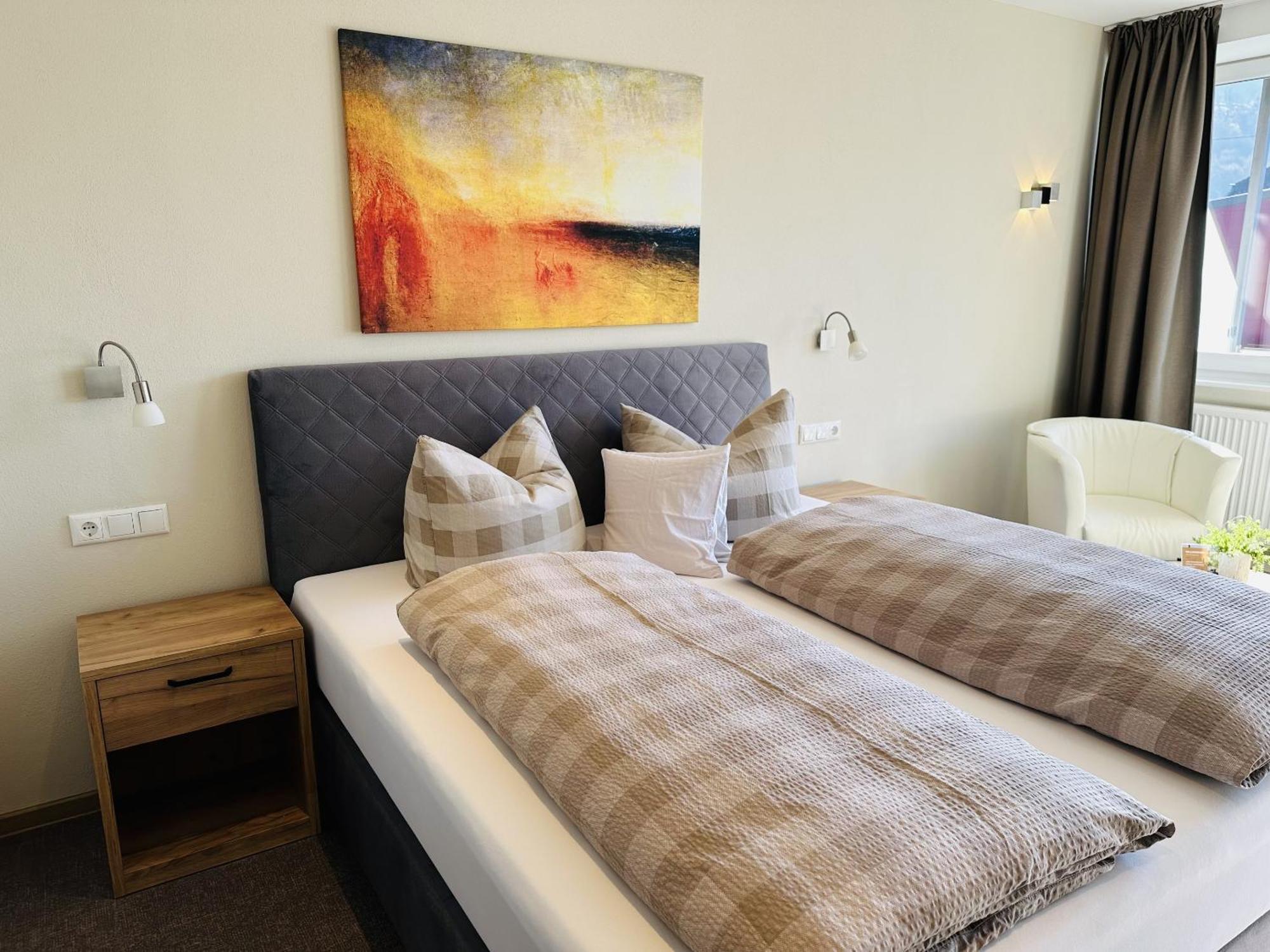 Doppelzimmer mit Balkon